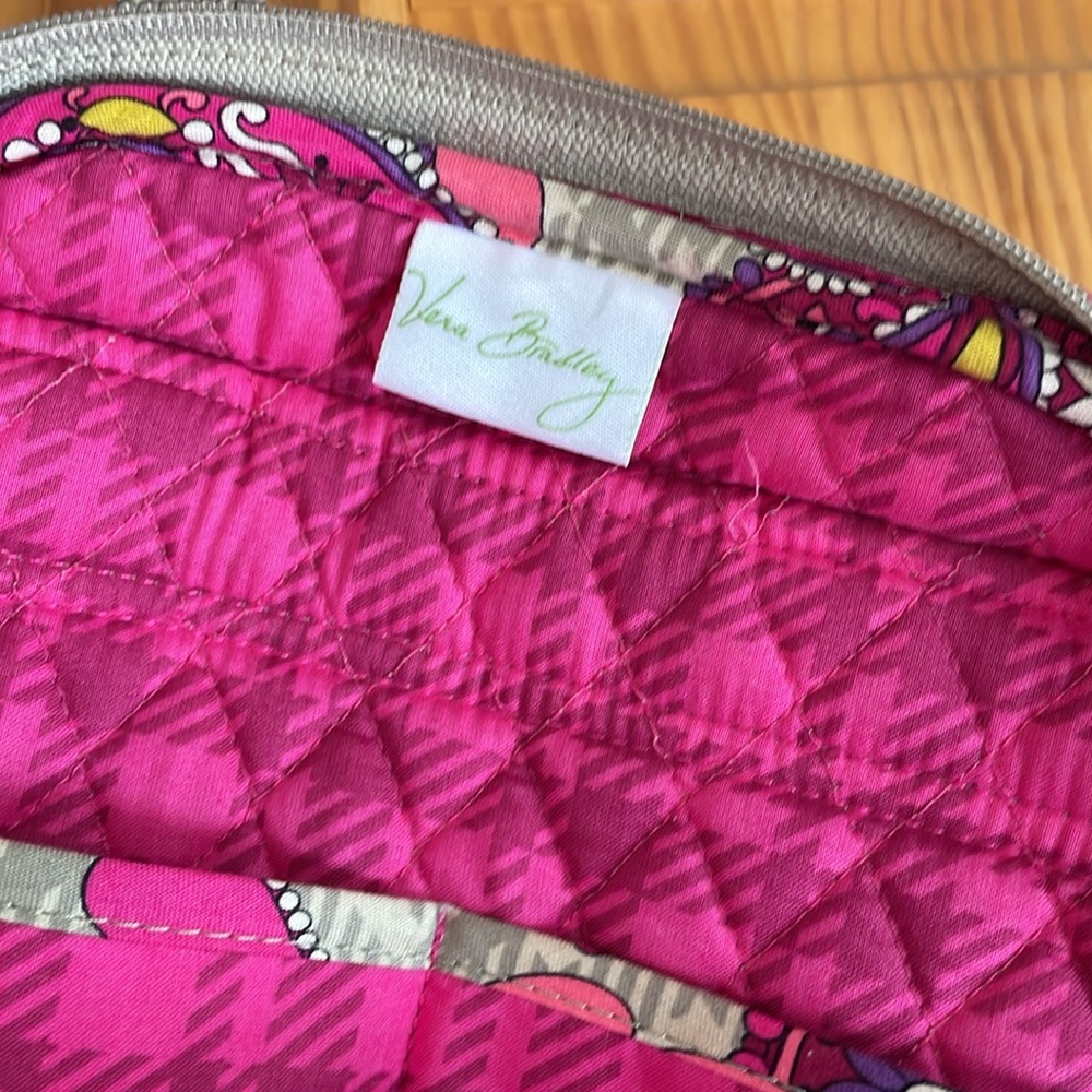Vera Bradley backpack - Picture 2 of 3